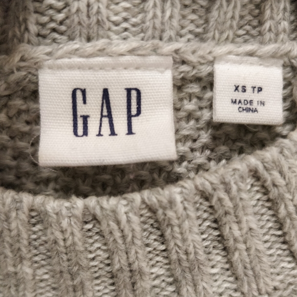 Cotton Cable Knit Sweater - Picture 4 of 8